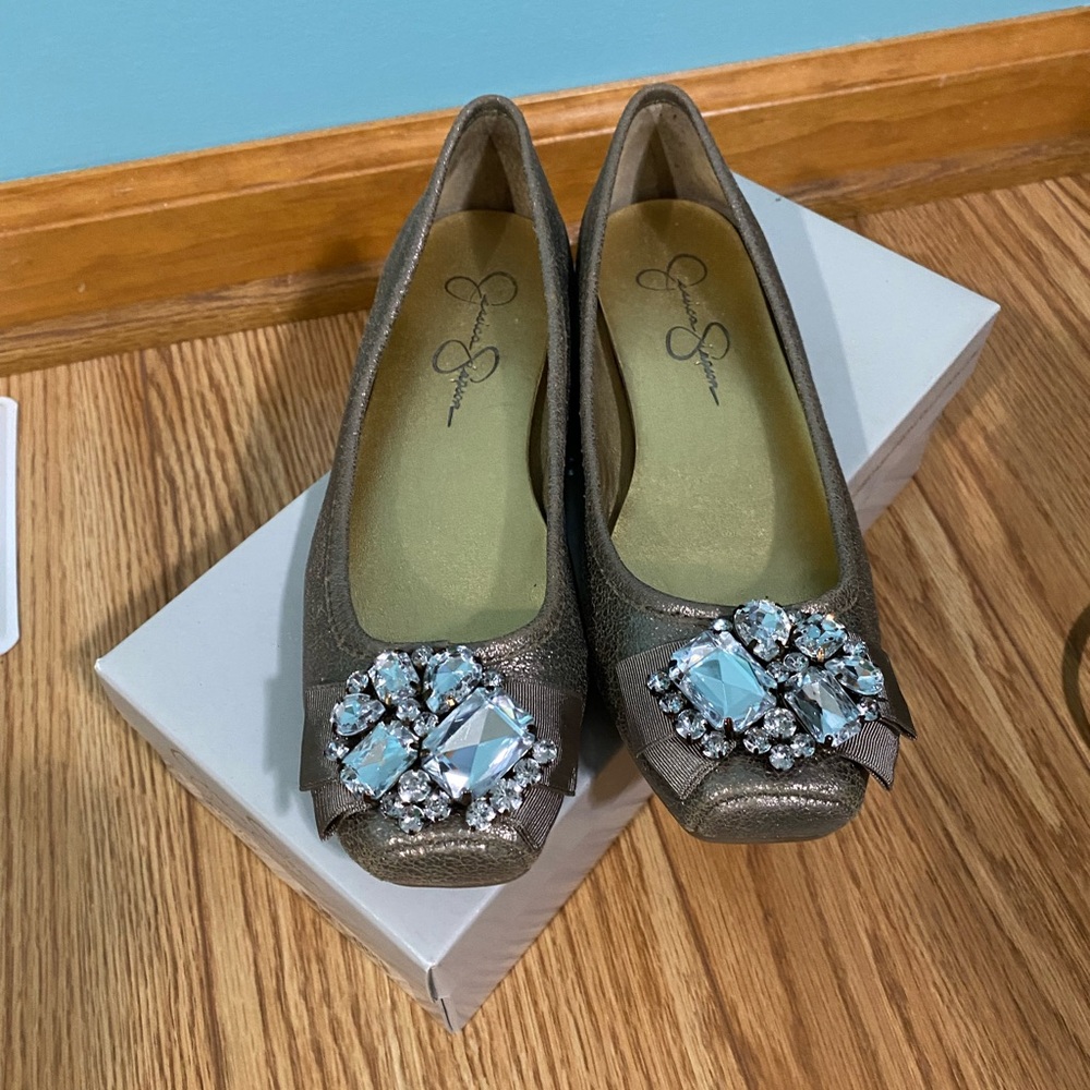 Jessica Simpson Elegant Bronze Flats with Crystal Embellishments